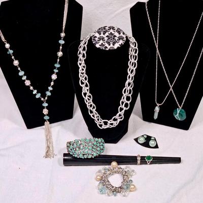 Silver Tone & Teal Tones Fashion Jewelry 