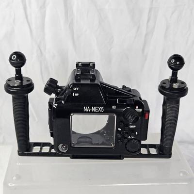 Nauticam NA-NEX5 underwater housing for the Sony NEX-5 camera