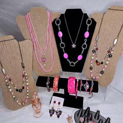 Blingy Pinks Fashion Jewelry 