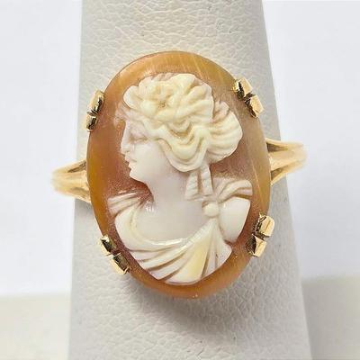 14K Gold (Marked) Cameo Ring - Size 6.25