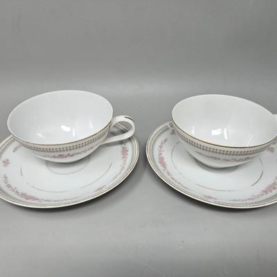 Pair of Royal Wentworth - Japan Teacups and Saucers