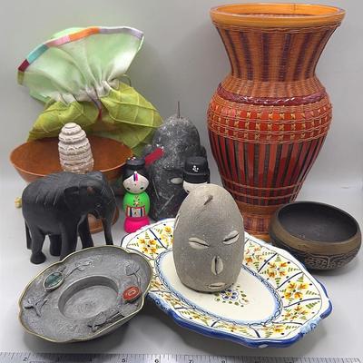 So Much International Decor! 