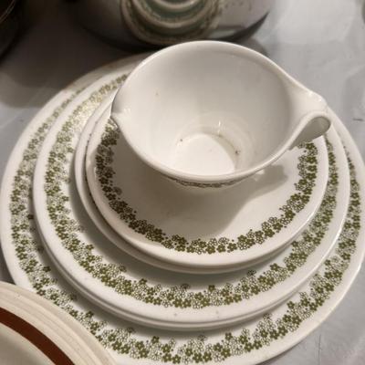 Sale Photo Thumbnail #154: Corelle dish set