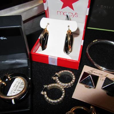 Sale Photo Thumbnail #10