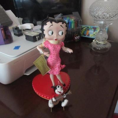 Sale Photo Thumbnail #169