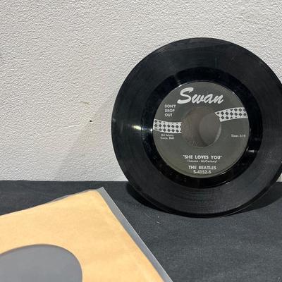 Vintage Original The Beatles' "She Loves You" & “Ill Get You” Swan Label 45 Record