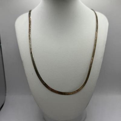 Marked 925 Italy Sterling Silver Herringbone Necklace 20”