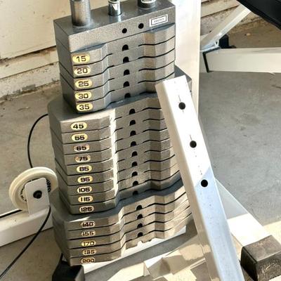 Weights included with the Tuff Stuff Machine