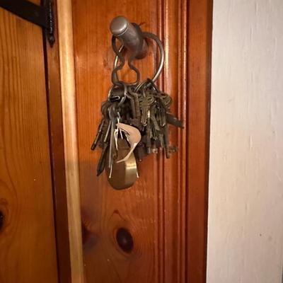 Sale Photo Thumbnail #45