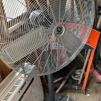 Strongway 30” Industrial Adjustable Height Pedestal Fan
