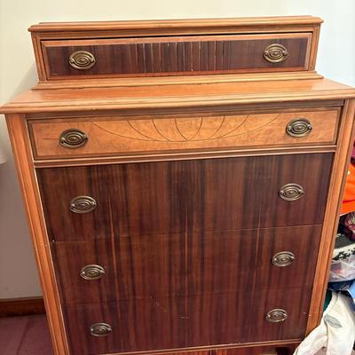 Vintage Chest Of Drawers
