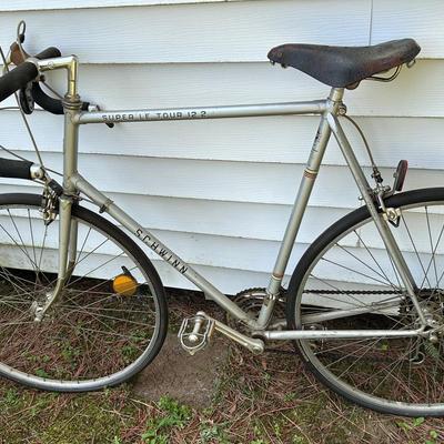 Schwinn SUPER LE TOUR 12.2 Touring Bicycle 