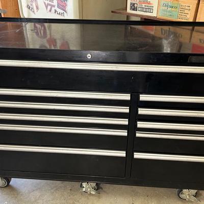 11 Drawer Roller Tool Chest Including Tools 