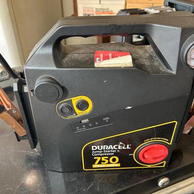 Duracell Jump-Starter + Compressor 750 Peak Amps