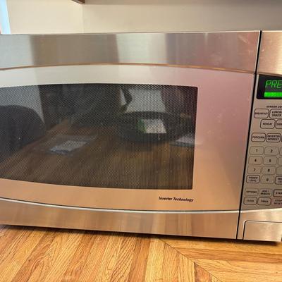 GE Profile Inverter Technology Microwave 1200 Watt