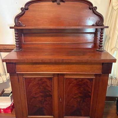 Vintage Victorian Chiffonier Sideboard W/Decorative Carved Eagle