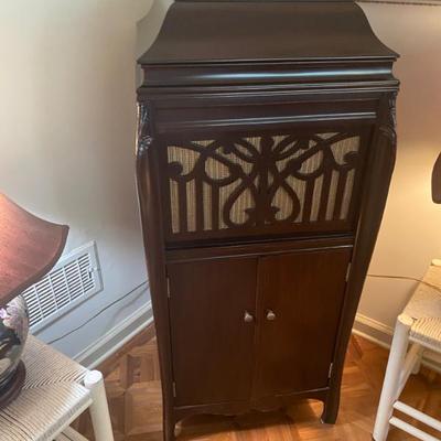 Estate Sales By Olga in Colonia, NJ