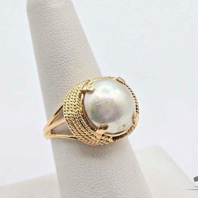 #530 • 14k Gold & Diamond Ring, 5.4g
