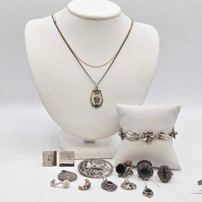 Sale Photo Thumbnail #86: #702 • Sterling Silver Necklaces, Bracelet, Rings & Pendants,
