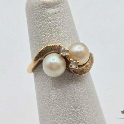 #612 • Gold Pearl and Semi-Precious Stone, 2.7g
