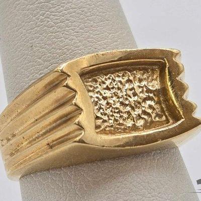 #596 • 14k Gold Statement Ring, 9.7g
