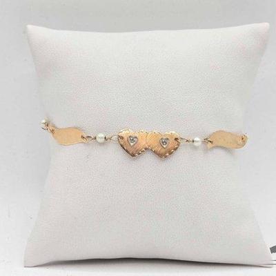 #597 • 14k Gold Pearl Accent Heart Bracelet, 2.1g
