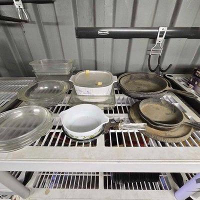 #10232 • Trays, Pans and Bowls
