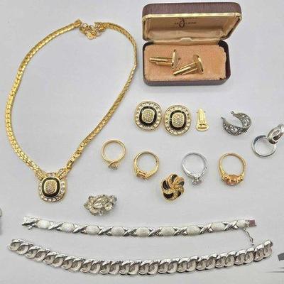 #808 • Costume Necklaces, Rings & More
