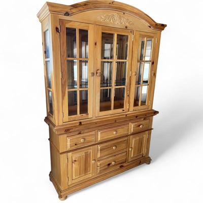 Broyhill Fontana Pine China Cabinet with Glass Panels