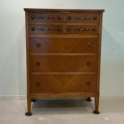 Vintage Chest Of Drawers