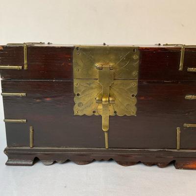 Vintage Chinese Box