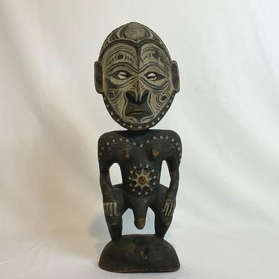 Sepik New Guinean Carved Tribal Statue 