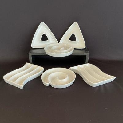 White Modern Snack Plates