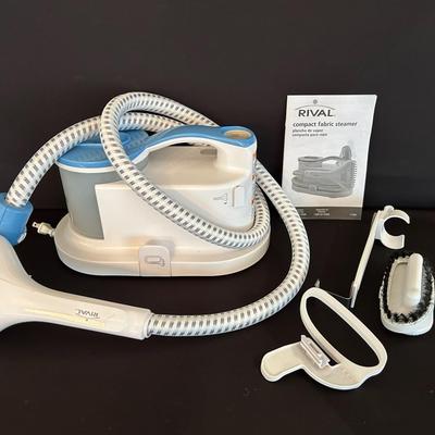 Rival Compact Fabric Steamer