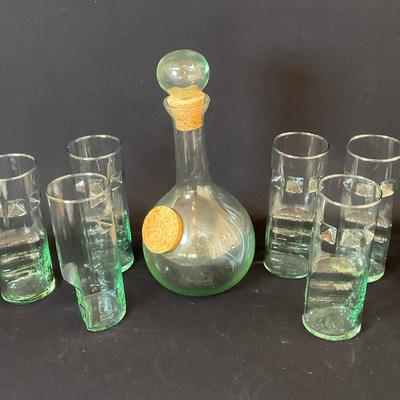 Spanish Decanter & Ergonomic Glasses
