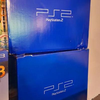 Sale Photo Thumbnail #67: Open Boxes