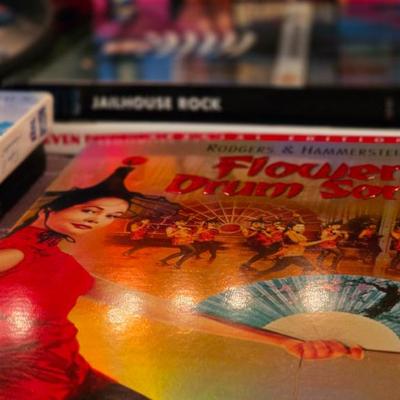 Sale Photo Thumbnail #539
