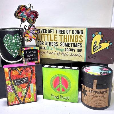 “Demdaco” Floral Decor Gift Assortment 