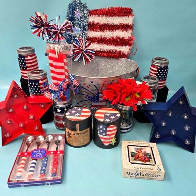 4th Of July Party Supplies "Grasslands Road"