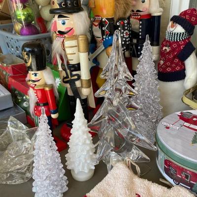 Sale Photo Thumbnail #424