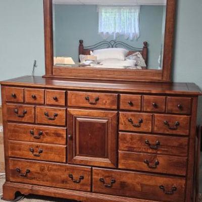 Sale Photo Thumbnail #171