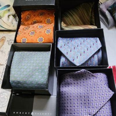 Sale Photo Thumbnail #181