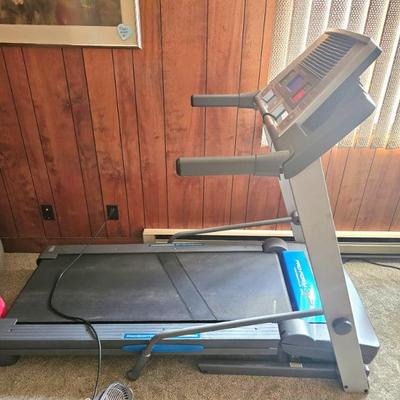 Pro-Form XP Crosswalk 580 Treadmill