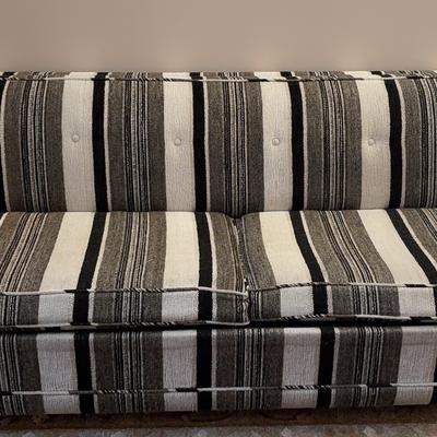 Cool Vintage Striped Sleeper Sofa with 4 Pillows