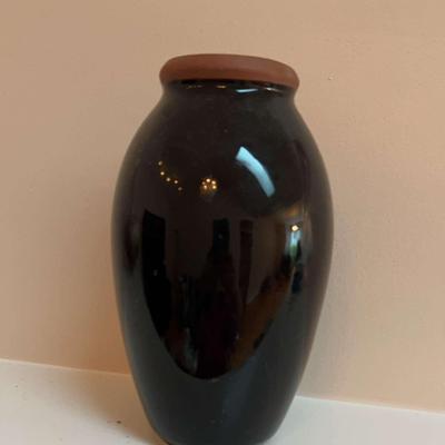 Black Pottery Vase 