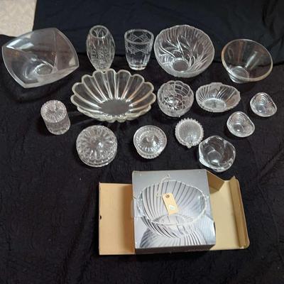 Decorative Glass And Crystal- 16 Pieces