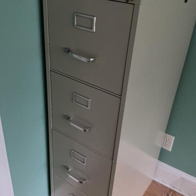 Four Drawer Locking Hirsch Bile Cabinet