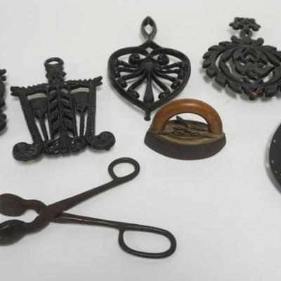 1077	MINIATURE SAD IRON, 5 CAST IRON TRIVITS, TIN SMITHS TOOL

