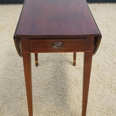 1215	KITTINGER MAHOGANY *OLD DOMINION* DROP LEAF PENBROOK TABLE, APPROXIMATELY 18 IN X 30 IN X 29 IN, EACH LEAF 11 IN
