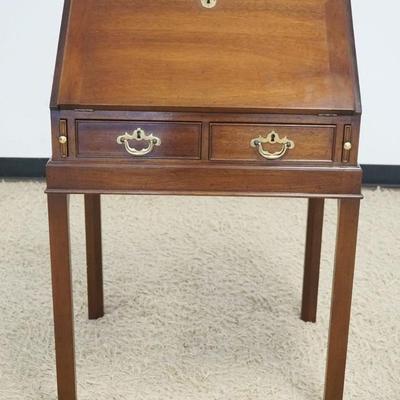 1210	KITTINGER WILLIAMSBURG ADAPTATION SMALL MAHOGANY WRITING DESK WITH 2 DRAWERS, APPROXIMATELY 27 IN X 21 IN X 39 IN H
